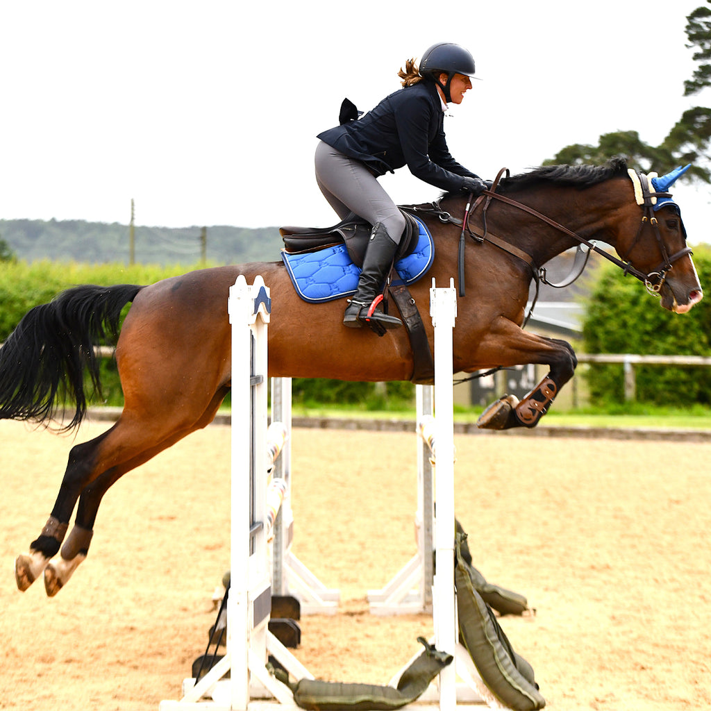 Elite Range Jumping Saddle pad - Blue Horizon